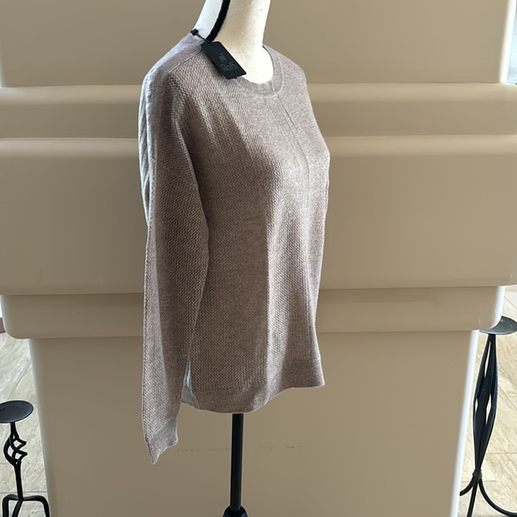 Raffi Men’s Crewneck Sweater. Taupe. Small. NWT. 100% Cashmere Sweater. - Picture 3 of 7